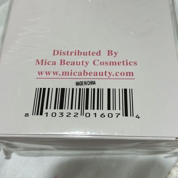 Mica Beauty Cosmetics 10 piece makeup brush set NWT and in sealed box - Picture 5 of 6